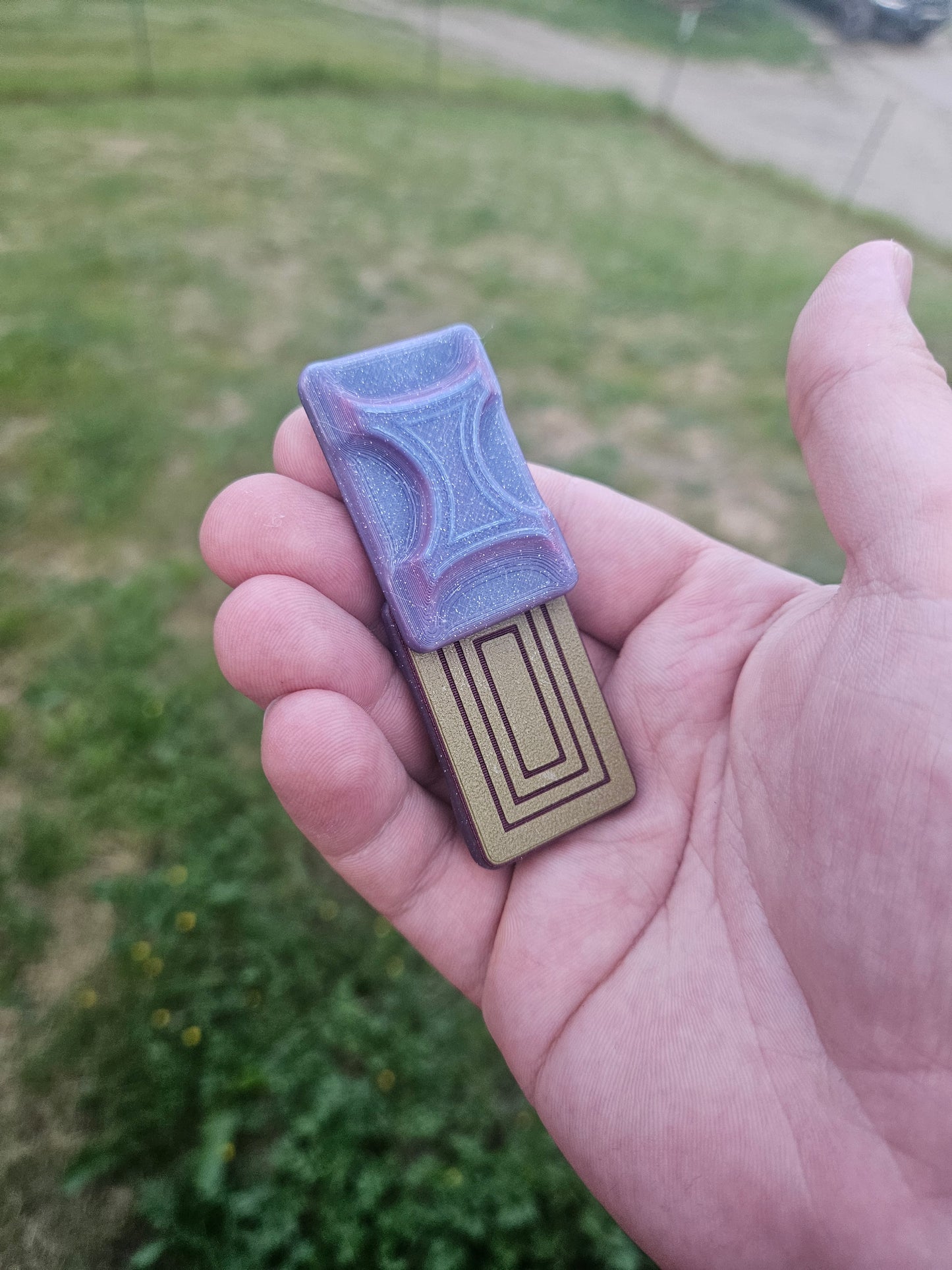 KristinV4- Nebula with brass plates and Burgundy stainless steel